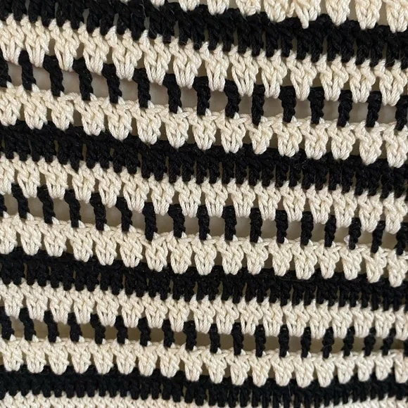 VERONICA BEARD Arzoo Cropped Crochet Cotton Knit Off White & Black Pants Medium - Picture 6 of 10